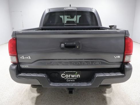 Used 2023 Toyota Tacoma SR5 w/ Technology Package AWD/4WD image 3