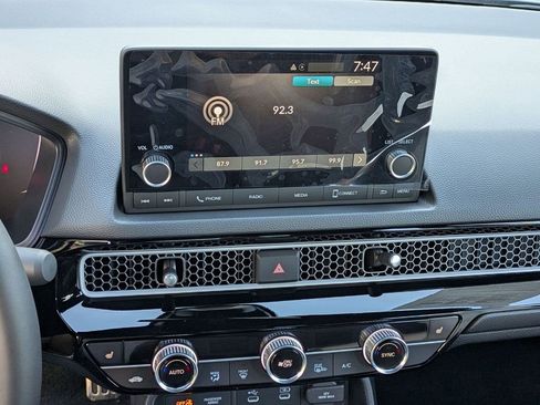 Certified 2025 Honda Civic Sport image 11