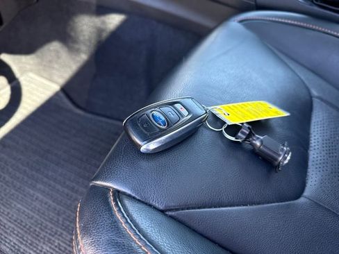 Used 2020 Subaru Crosstrek 2.0i Limited w/ Moonroof Package w/Navigation image 32