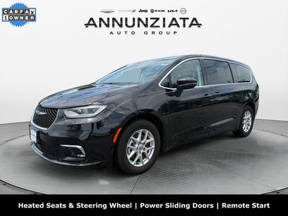 Certified 2023 Chrysler Pacifica Touring-L