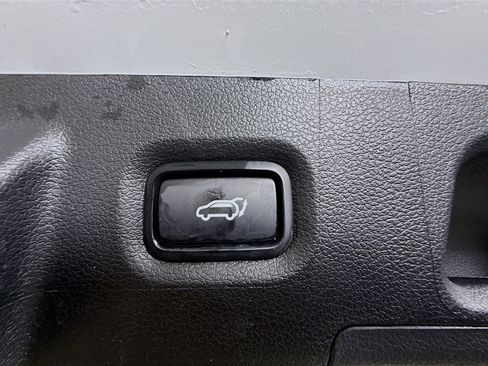 Used 2023 Hyundai Santa Fe SEL image 41