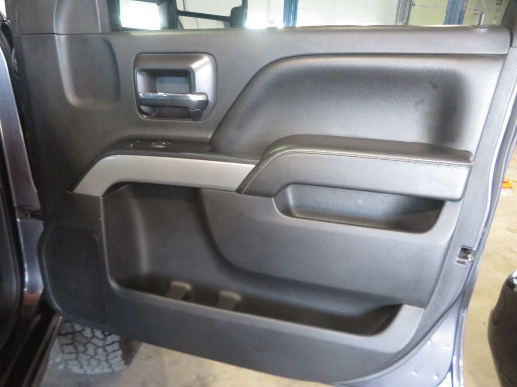 Used 2015 Chevrolet Silverado 1500 LT w/ All Star Edition AWD/4WD image 32