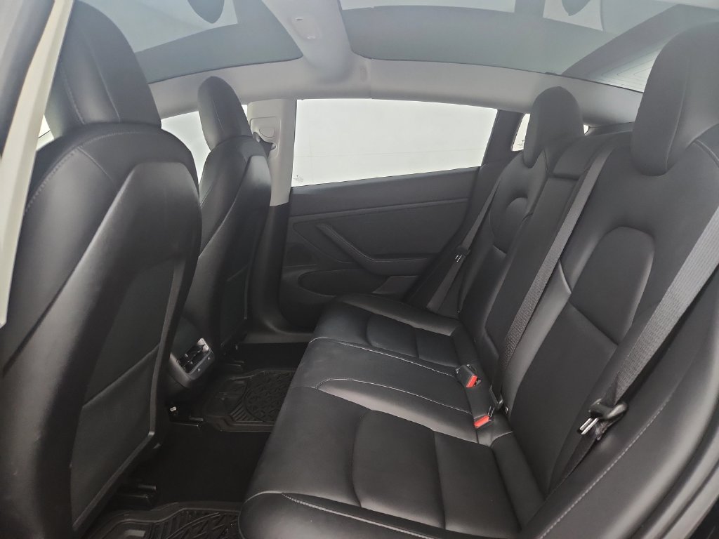Used 2019 Tesla Model 3 Standard Range Plus RWD image 34