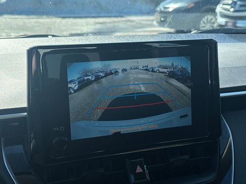 Used 2024 Toyota Corolla LE image 22