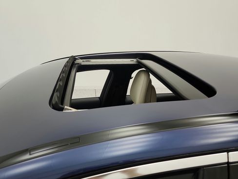Certified 2024 Mercedes-Benz C 300 Sedan image 19