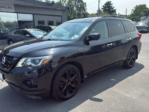 Used 2018 Nissan Pathfinder SL w/ Midnight Edition Package AWD/4WD image 3