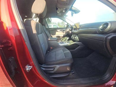 Used 2025 Chevrolet Blazer LT image 5