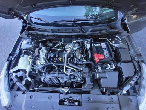 Used 2022 Nissan Altima 2.5 SV FWD image 9