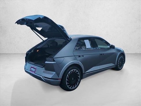 Certified 2024 Hyundai Ioniq 5 Limited AWD/4WD image 4