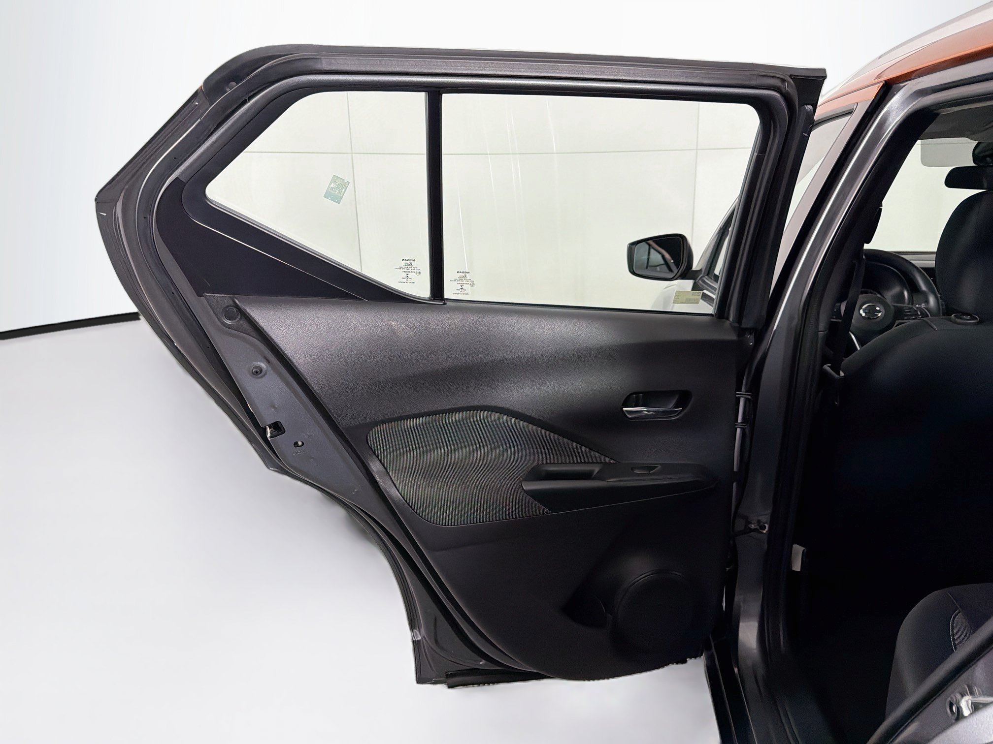 Used 2020 Nissan Kicks SV FWD image 24