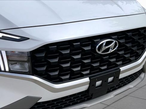 Used 2021 Hyundai Santa Fe SE FWD image 31