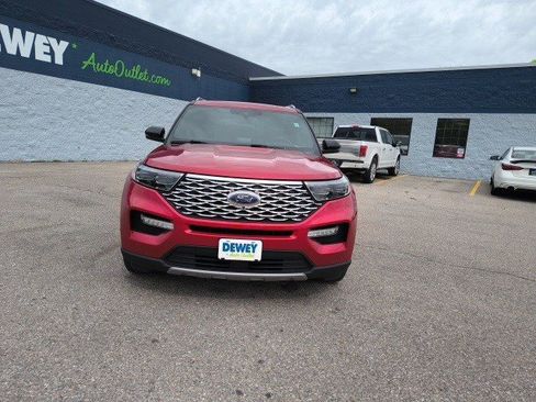 Used 2020 Ford Explorer Platinum w/ Premium Technology Package image 8