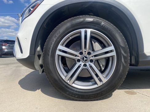 Used 2022 Mercedes-Benz GLC 300 image 9
