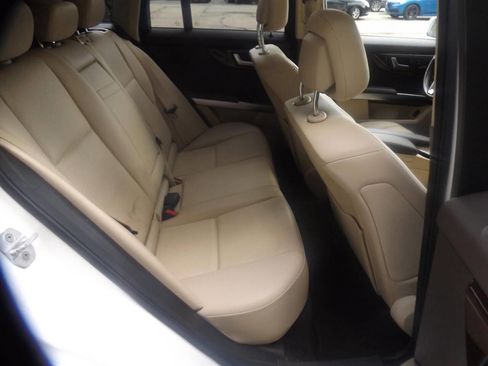 Used 2014 Mercedes-Benz GLK 350 4MATIC image 15