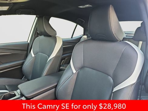 Used 2025 Toyota Camry SE FWD image 23