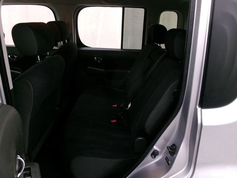Used 2010 Nissan Cube 1.8 S w/ Interior Illumination Pkg FWD image 14