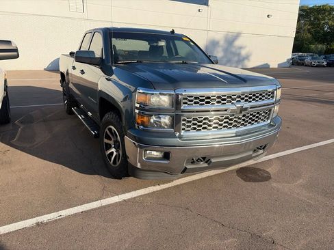 Used 2014 Chevrolet Silverado 1500 LT w/ LT Convenience Package AWD/4WD image 3