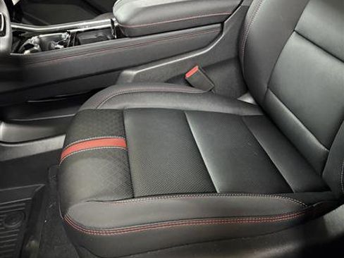 New 2026 Chevrolet Traverse RS w/ LPO, Floor Liner Package image 5