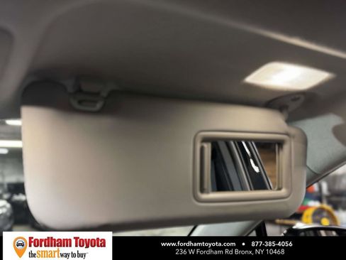 Used 2024 Toyota Corolla Cross LE w/ Moonroof Package AWD/4WD image 29