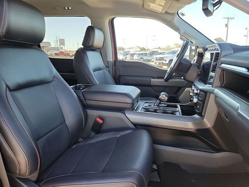 Used 2022 Ford F150 Lariat w/ Equipment Group 502A High image 19