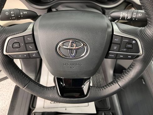 Used 2021 Toyota Sienna AWD image 38