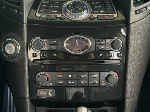 Used 2012 INFINITI FX35 Limited Edition AWD/4WD image 32