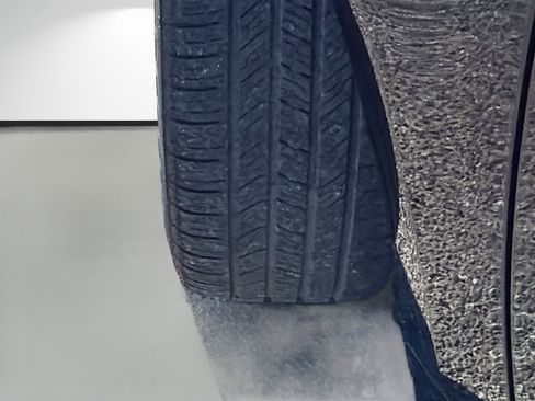 Used 2023 Toyota Corolla LE image 37