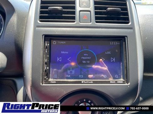 Used 2013 Nissan Versa SV image 17