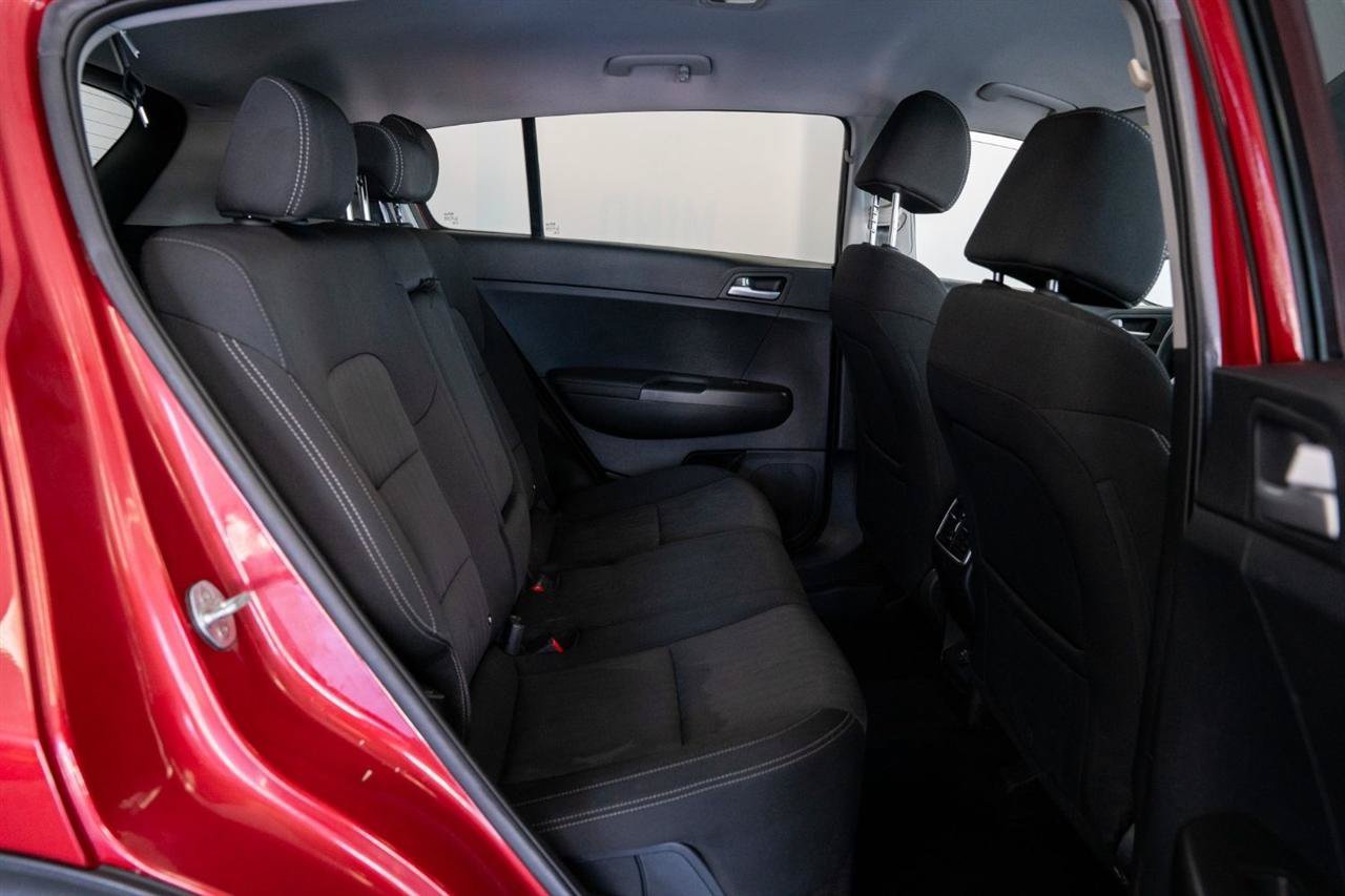 Used 2020 Kia Sportage LX AWD/4WD image 20