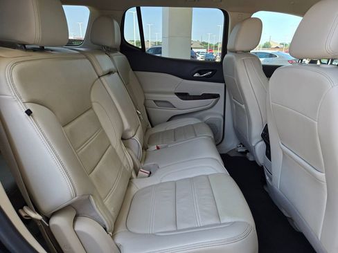 Used 2023 GMC Acadia Denali FWD image 28