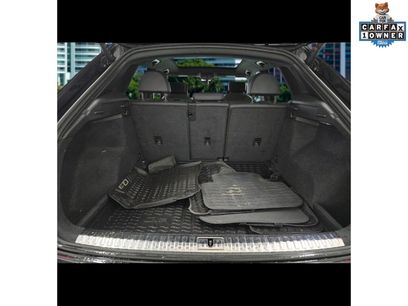 Used 2023 Audi Q3 2.0T Premium w/ Convenience Package