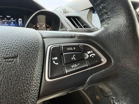 Used 2017 Ford Escape Titanium w/ Equipment Group 301A AWD/4WD image 24