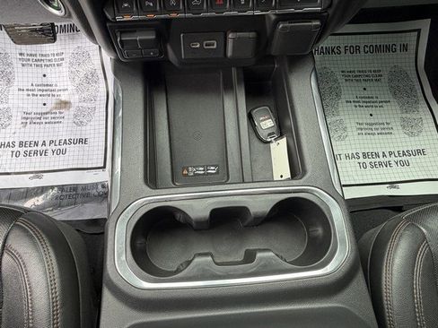 Used 2019 GMC Sierra 1500 AT4 w/ AT4 Premium Package image 24