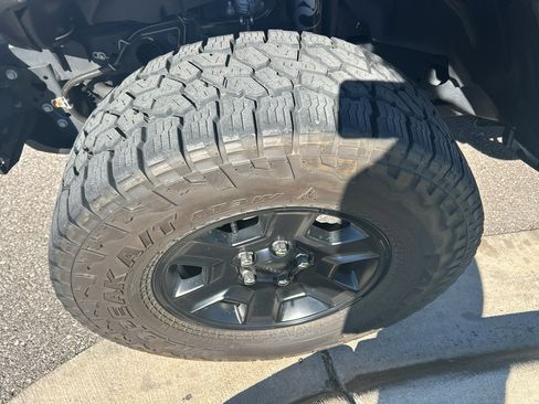 Used 2022 Jeep Gladiator Mojave w/ LED Lighting Group image 5