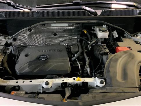 Used 2022 Buick Encore GX Essence w/ Experience Buick Package image 31