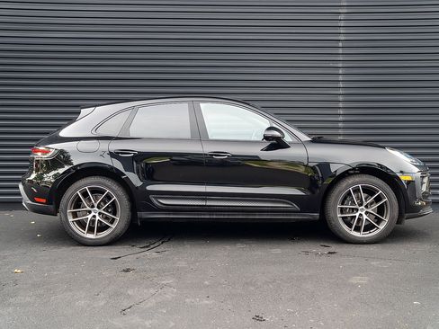 Used 2026 Porsche Macan AWD/4WD image 27