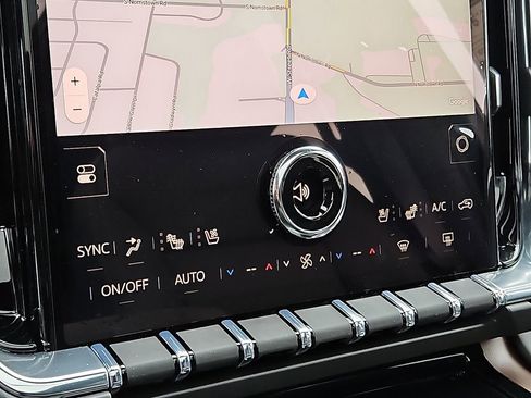 New 2026 GMC Yukon Denali w/ Sun & Power Step Package image 12