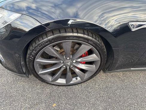 Used 2014 Tesla Model S P85 image 13