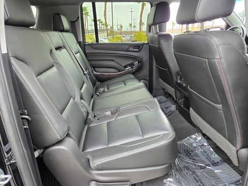 Used 2019 GMC Yukon XL SLT AWD/4WD image 19