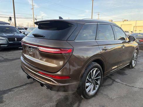 Certified 2022 Lincoln Corsair Grand Touring w/ Elements Technology Bundle image 5