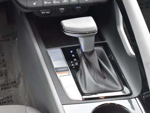 Used 2022 Hyundai Elantra SEL w/ Convenience Package image 22