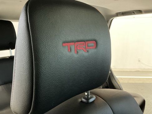 Used 2021 Toyota 4Runner Venture image 34