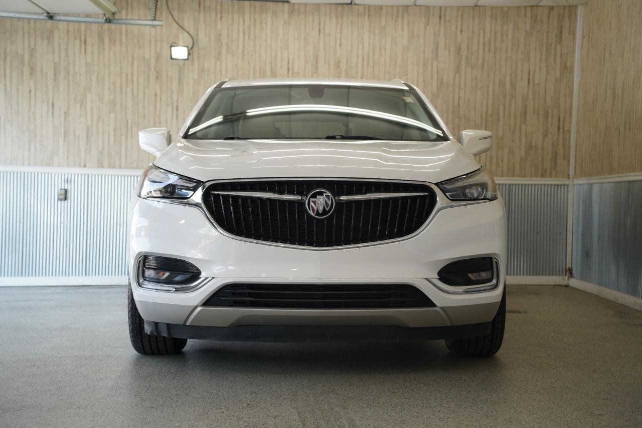 Used 2019 Buick Enclave Essence FWD image 2