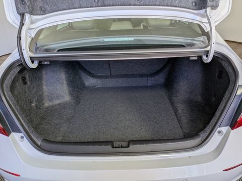 Used 2022 Honda Accord EX-L image 13