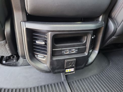 Used 2021 RAM 1500 Big Horn w/ Built-to-serve Edition AWD/4WD image 14