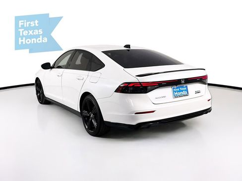 Used 2023 Honda Accord Sport image 5