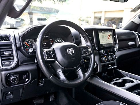 Used 2024 RAM 1500 Laramie image 15