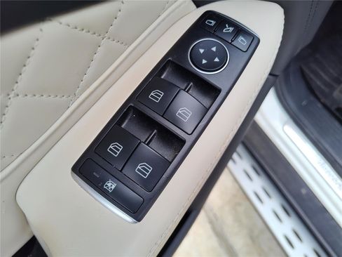 Used 2019 Mercedes-Benz GLS 550 4MATIC image 16