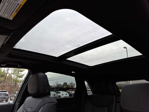 Certified 2025 Cadillac XT5 Premium Luxury image 13