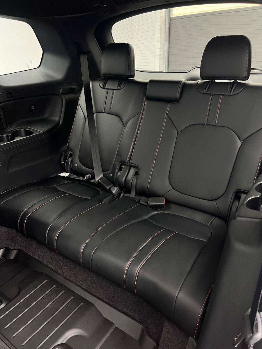 Certified 2025 Honda Pilot TrailSport image 24